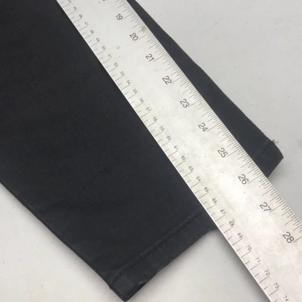 LIKE NEW R JEANS THE SUPER HIGH-RISE CROP BLACK JEANS 18/34x26 ⭐️